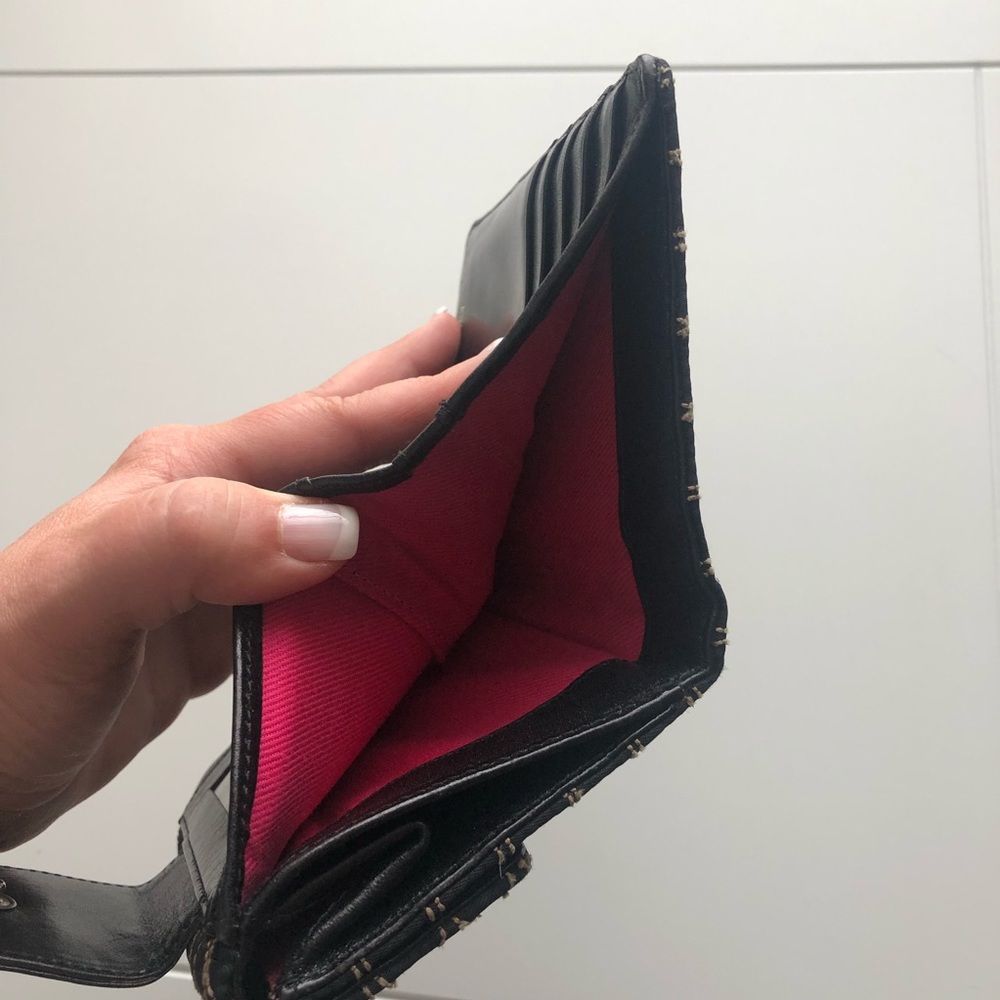 Kate Spade Wallet - Picture 4 of 5